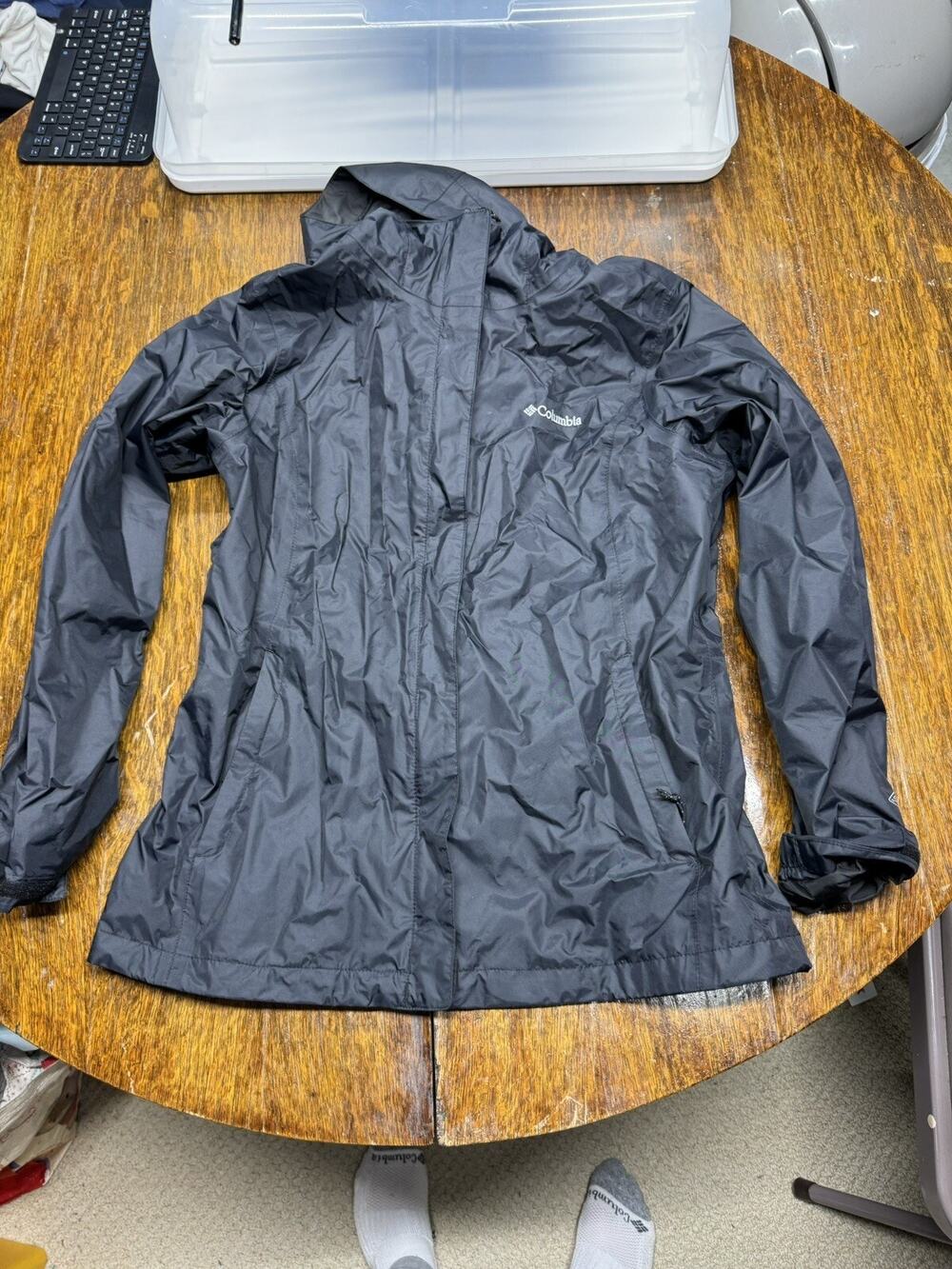 Columbia Jacket Women’s Medium Hooded Rain Windbreaker Black Omni-Shield Ladies